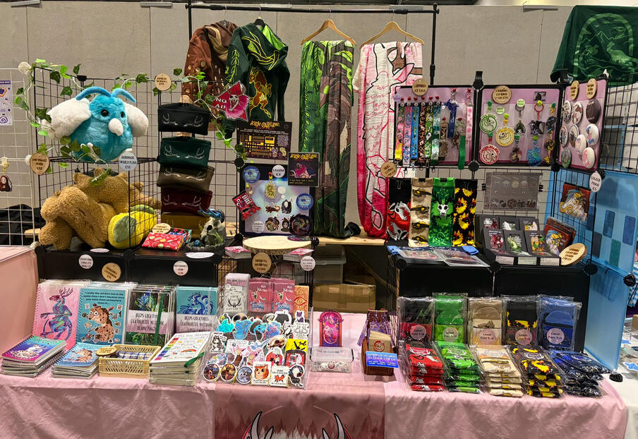 MegaCon table